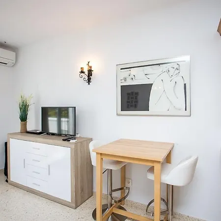 Casa Tessa Las Palmas Oasis Capistrana Nerja